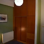 Lena * Hriszí Aktí Haniá