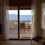 Lena Apartman Hriszí Aktí Haniá
