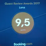 Lena Apartman
